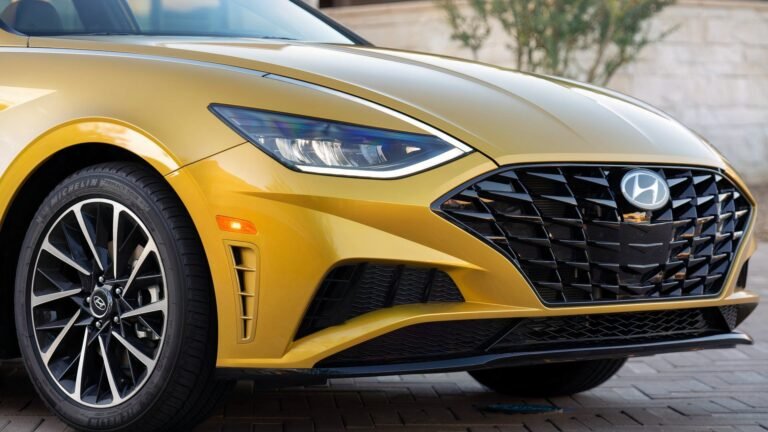 A $20,000 Used Hyundai Sonata Offers The Ultimate City-Living Luxury Feature