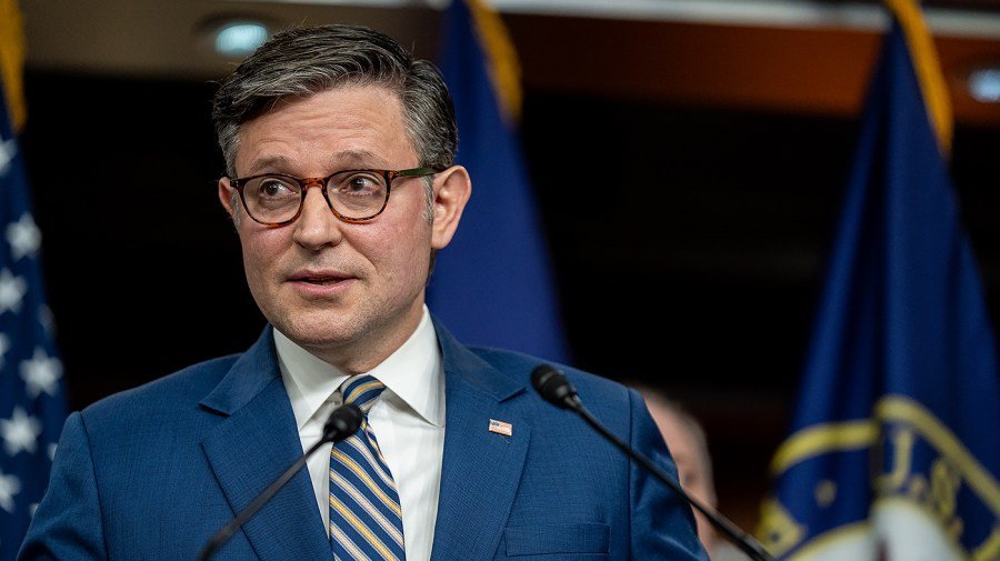 Live updates: House returns with shutdown bill on tap; US strikes Iran as report reveals warnings to Hegseth