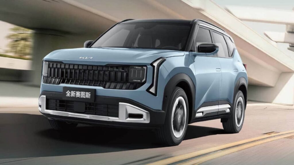 China’s Kia Seltos Gets More Power and a Wild 27-Inch Display
