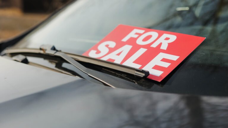 8 Of The Cheapest Sports Cars With Alarmingly Low Resale Values