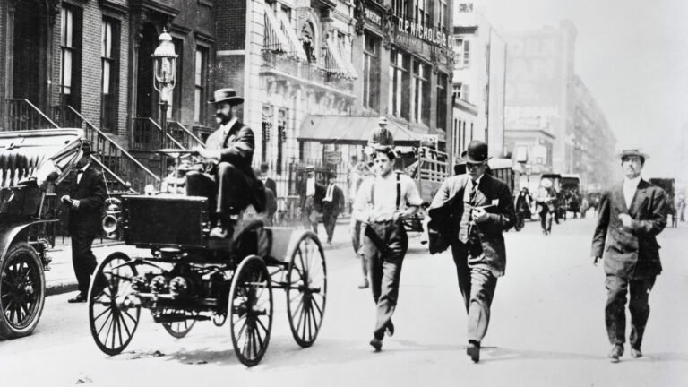 The First Jail Sentence For Speeding Came In 1904 (For A Speed You Could Reach On Foot)