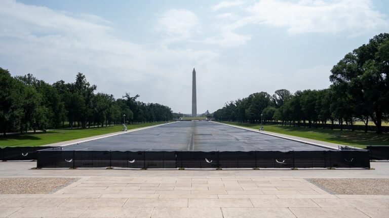 What did the Reflecting Pool grand jury hear? 