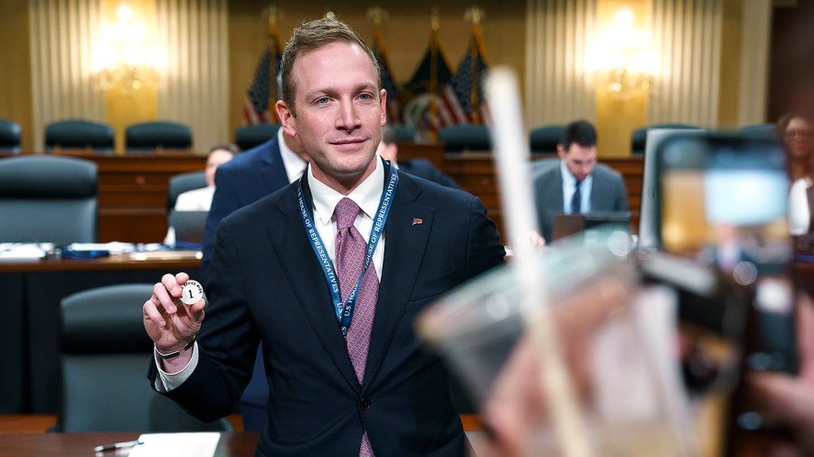 Concern about Max Miller quietly grows among Republicans