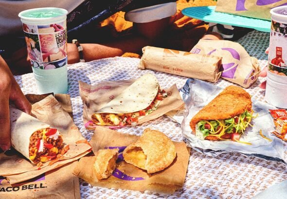 Taco Bell is bringing back 4 discontinued favorite menu items, including one fans begged for