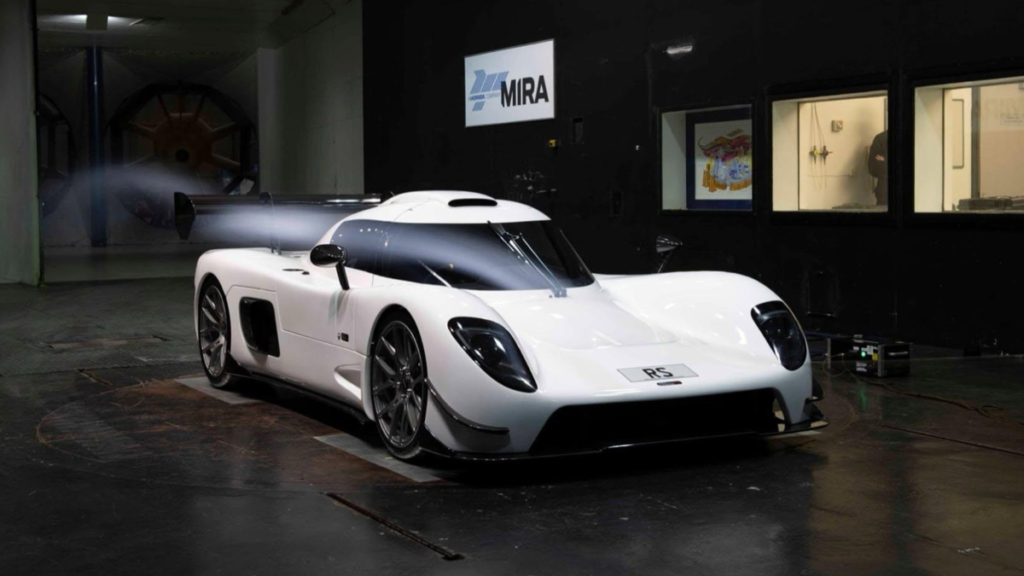 America Is Getting a 700-HP V8 Alternative to the Corvette ZR1