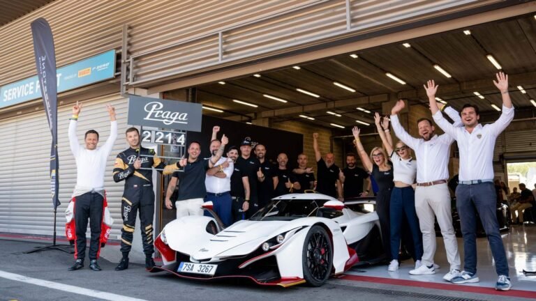 This Supercar Is So Good It Set One Of The Toughest Track Records Without Even Trying