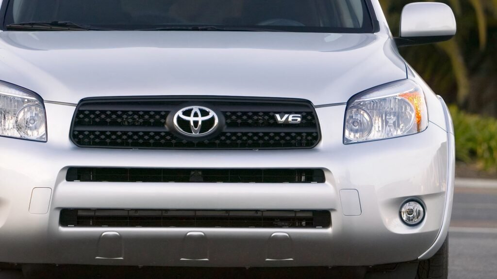 270 Horsepower For $10,000: The V6 Toyota RAV4 Is The Secret Sleeper You've Been Looking For