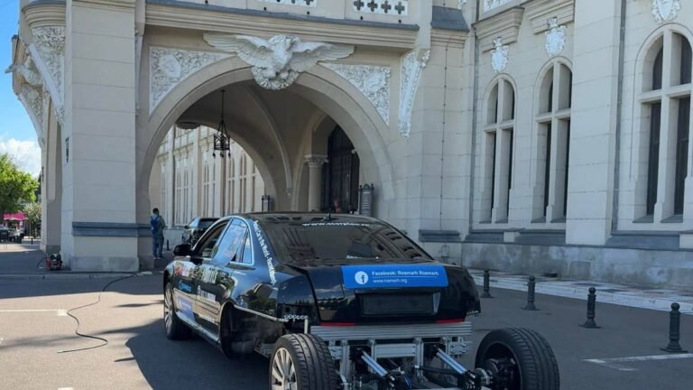 This Bizarre Walking Car Runs On Compressed Air Instead Of An Engine
