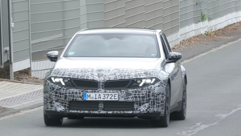 BMW i3 Touring Spied Testing as BMW’s First Neue Klasse Wagon