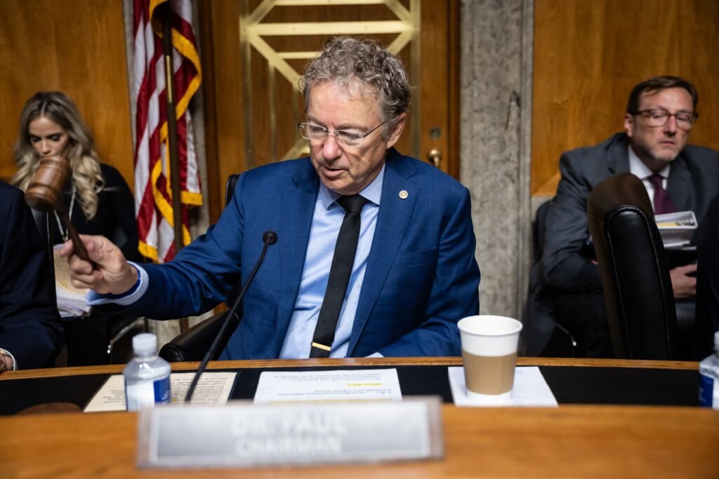 Senate panel votes to hold Fauci in contempt