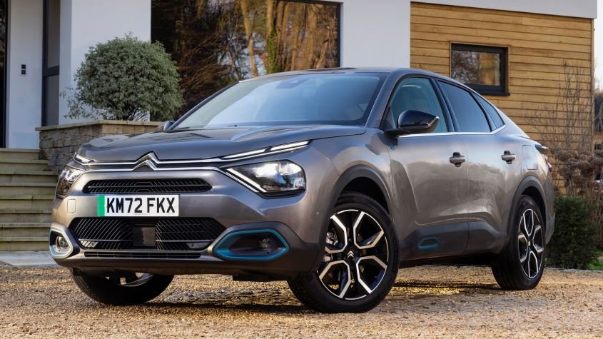 Used Citroen C4 X and e-C4 X - pictures