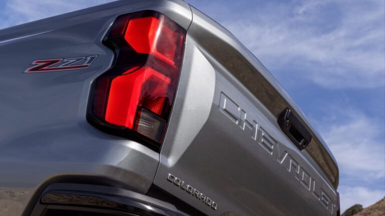 Chevy Colorado's Powerful Engine Upgrade Should Stomp Ranger Into The Ground