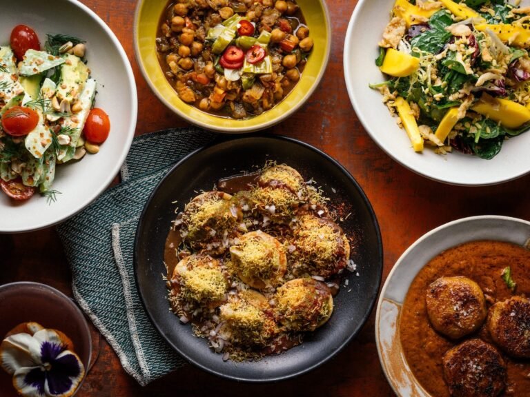 3 easy ways to spot a great Indian restaurant, according to a top chef