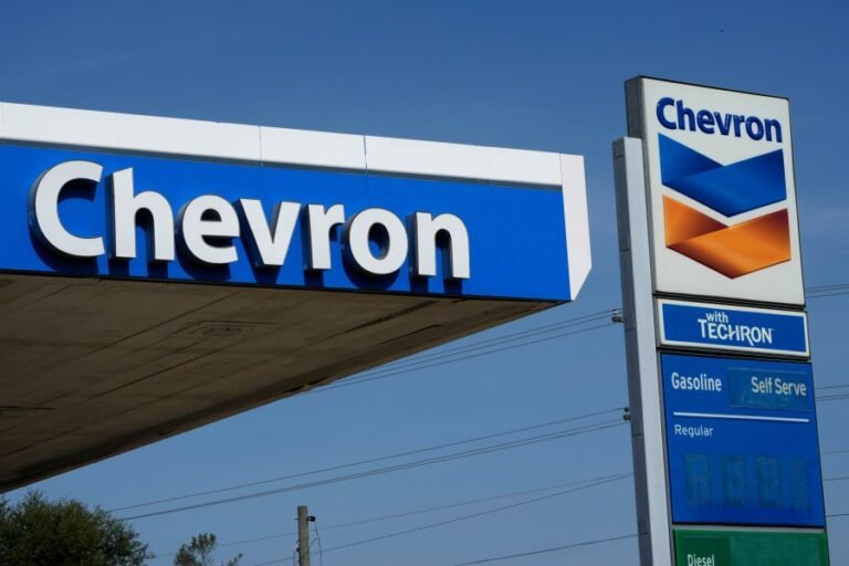 Chevron announces deal to expand its oil production in Venezuela