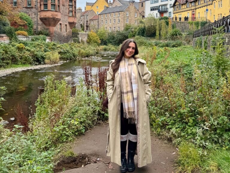I went to Scotland for the first time. There are 6 items I'm glad I packed and 4 I wish I had brought.