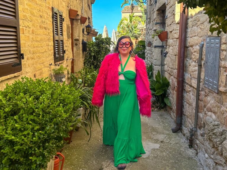 I've visited all 20 regions in Italy. Skip the big cities and head to one of these 4 charming small towns instead.