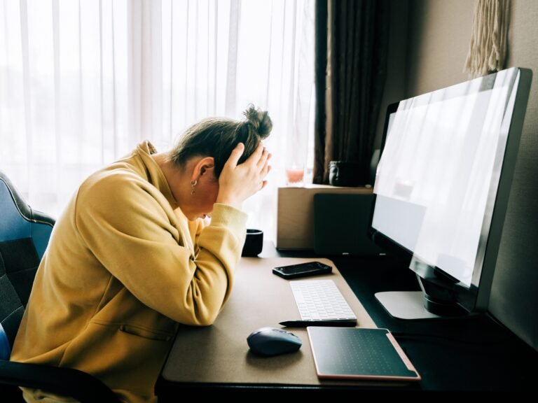Thinking about taking a mental health leave? Here are the steps to take, according to an employment lawyer.