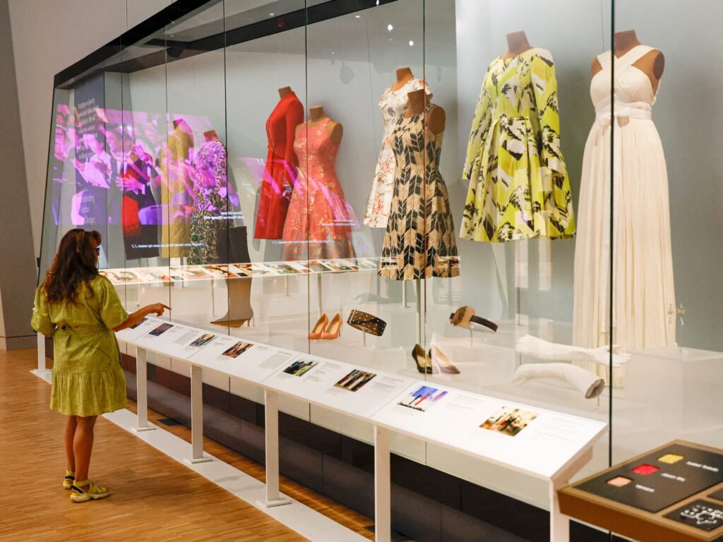 I toured the Obama Presidential Center and saw 12 of Michelle Obama's best looks, including a $19 Target dress
