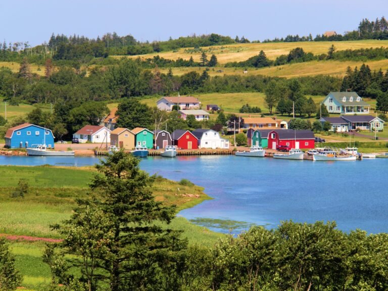 I've been to all of the Canadian provinces. Forget Ontario — these are the 3 you really ought to visit.