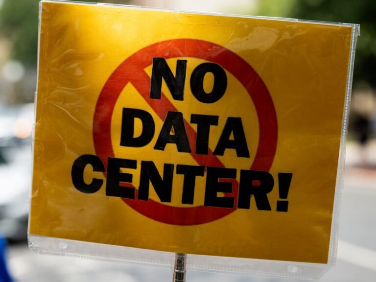 Americans love AI. They don't want the data centers that power it.