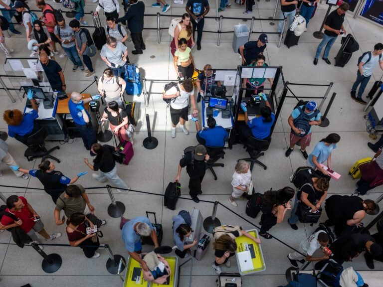 The US airports with the longest and shortest security wait times — ranked