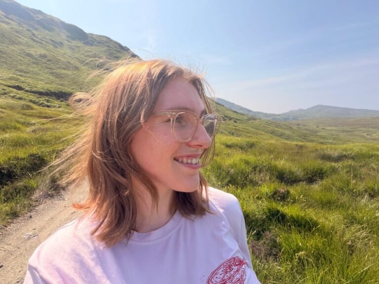 I left city life to move to an island with fewer than 50 people. Two years and a baby later, I have no plans to leave.