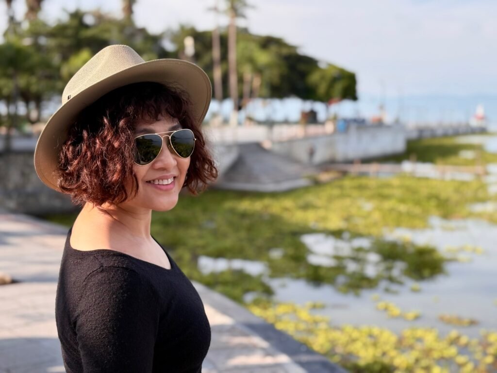 I left my job at 50 and retired to Mexico. After 3 years, there are 5 things I'd tell any American hoping to do the same.