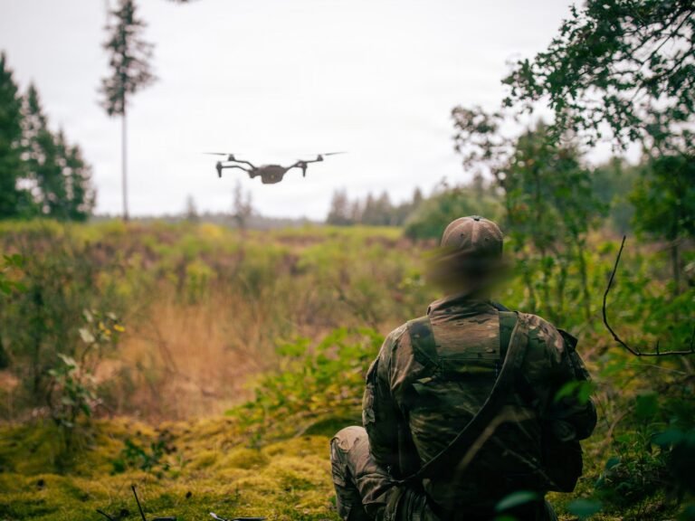 The US Army doesn't want its soldiers trying to figure out new tech right before heading into combat training