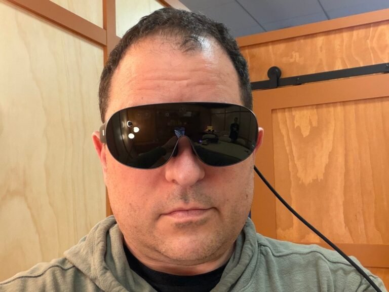 I tried Meta's new $1,300 VR Glasses. They might be good for watching a movie — but I'm not sure what else.