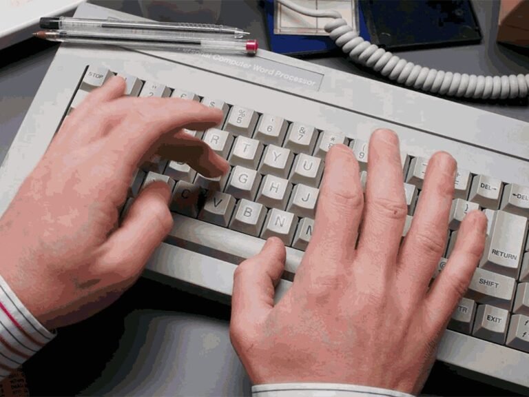 AI is prompting these Gen Zers to learn how to type