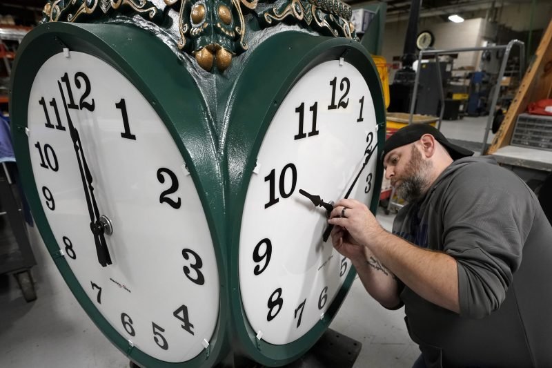 19 states approved permanent daylight saving time. The last obstacle to locking their clocks could soon fall