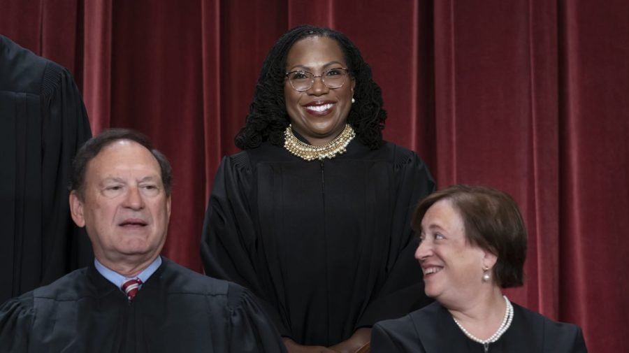 Supreme Court’s liberals see dash of progress on emergency appeals, or ‘shadow docket’