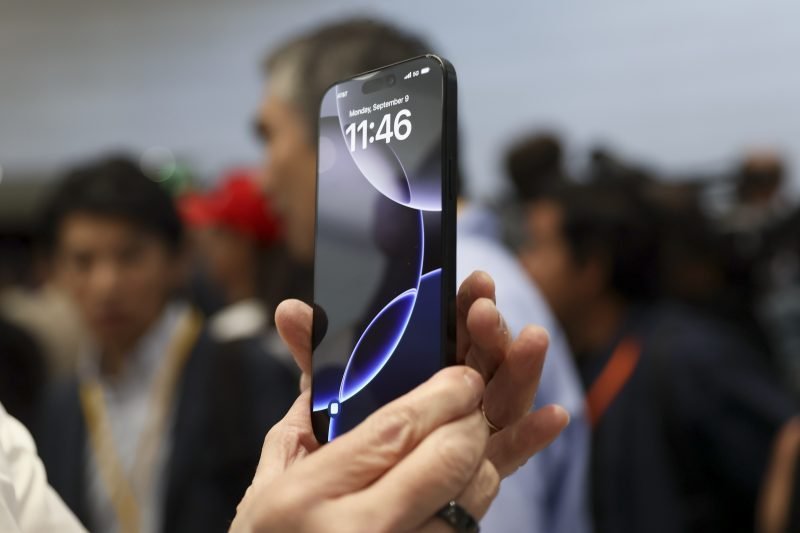 Some iPhone users may get up to $95 in settlement over Siri claims: How to apply