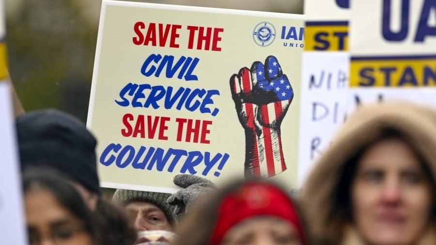 Federal employees were paid nearly $7B not to work under DOGE effort: GAO