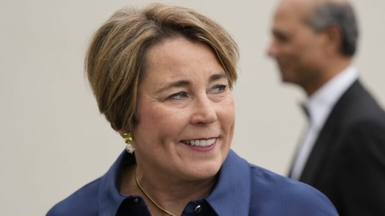 Healey faces off against Minogue in quest for second term as Massachusetts governor