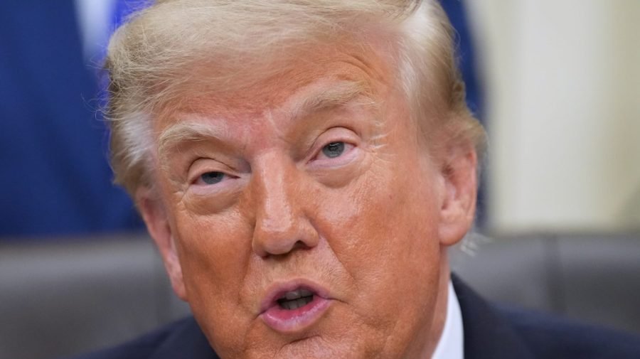 Watch live: Trump to announce $15B Iowa steel project