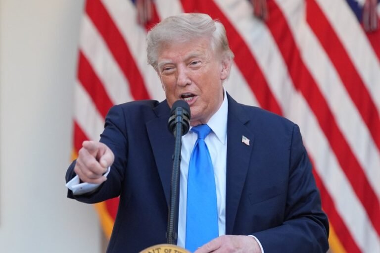 Republicans face a dilemma over Trump's role in the midterms