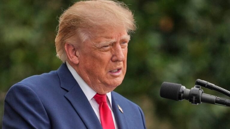 Live updates: Outlets to sue White House over ban; Trump meets Mamdani as UN General Assembly kicks off