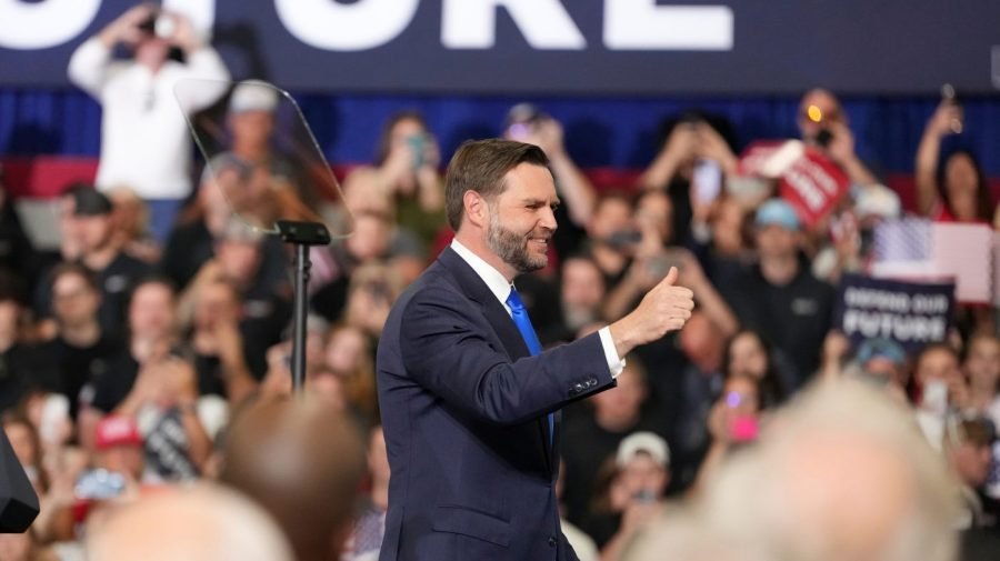 Live updates: Vance stumps in Iowa as races tighten; Trump sets up healthcare announcement