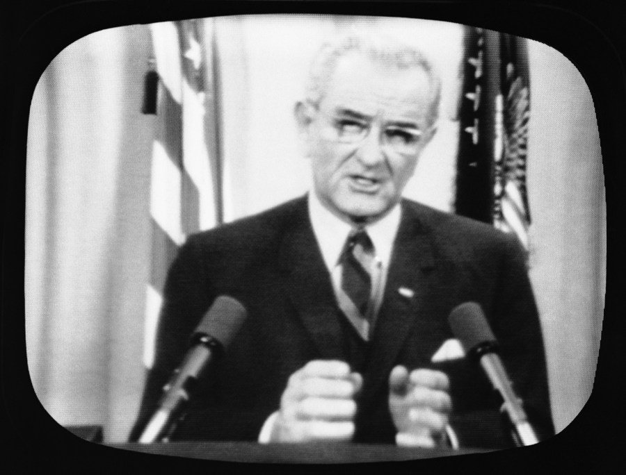 Iran is no Vietnam, but Trump is mimicking Lyndon Johnson's failed approach