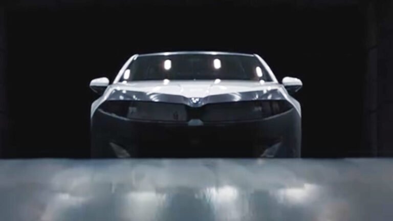BMW Gears Up To Unveil All-New 3-Series On September 29