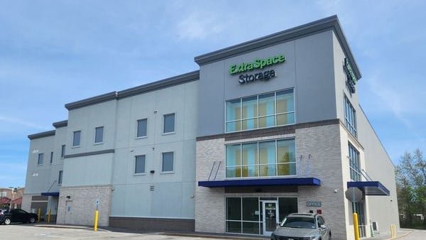 JLL Arranges Refi for Maine Self-Storage Asset