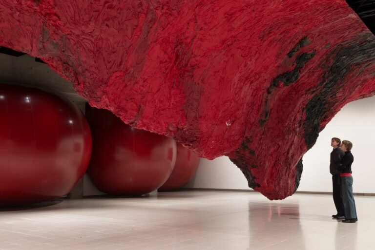 Anish Kapoor Is a One-Trick Illusionist