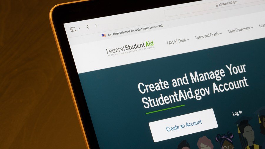 Education Department announces earliest FAFSA launch in program history