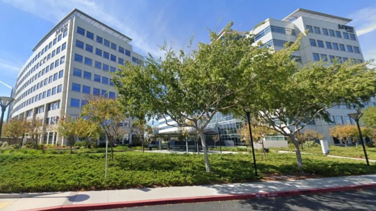 Hewlett-Packard Sells Affiliate HQ Campus, Leases It Back