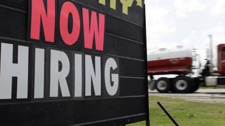 August Hiring Crushes Forecasts, Lifts Treasury Yields