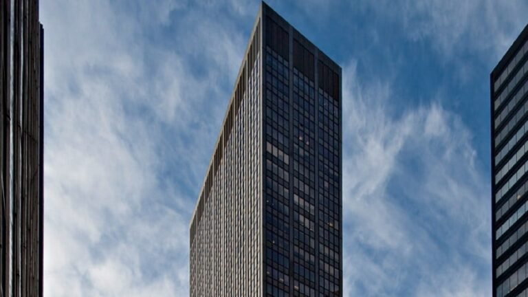 L&L Infinite Closes on 600 Third Ave. in Its First Acquisition