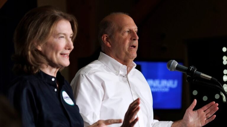 Republicans see bright spot in New Hampshire with Sununu