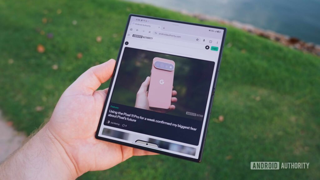 Samsung says Galaxy Z Fold 8’s screen corner flex is a feature, not a defect