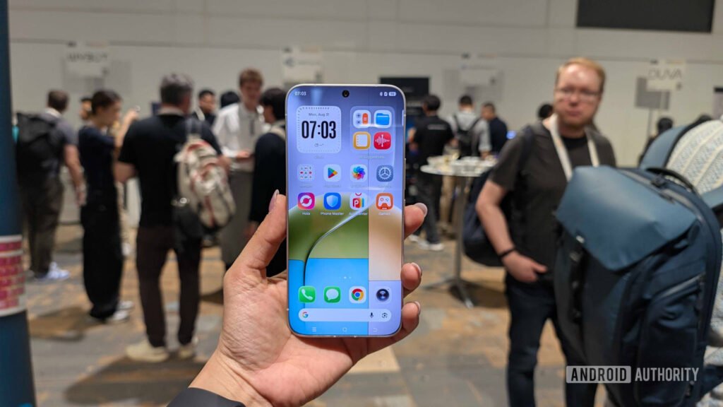 I tried the wild 0mm bezel Android phone that beat Apple to the punch
